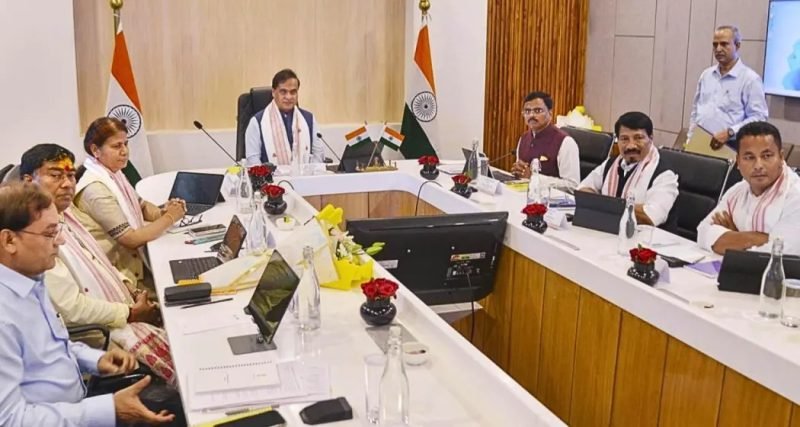 সকলো মন্ত্ৰীলৈ মুখ্যমন্ত্ৰীৰ জৰুৰী নিৰ্দেশ, বৈঠকত আমন্ত্ৰণ জনাব লাগিব স্থানীয় বিধায়কক