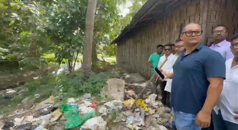 ঐতিহাসিক যমুনাৰ বেদখল মুক্তিৰ দাবীত আটাছুৰ অভিযান, প্ৰশাসনৰ ভূমিকাক লৈ প্ৰশ্ন