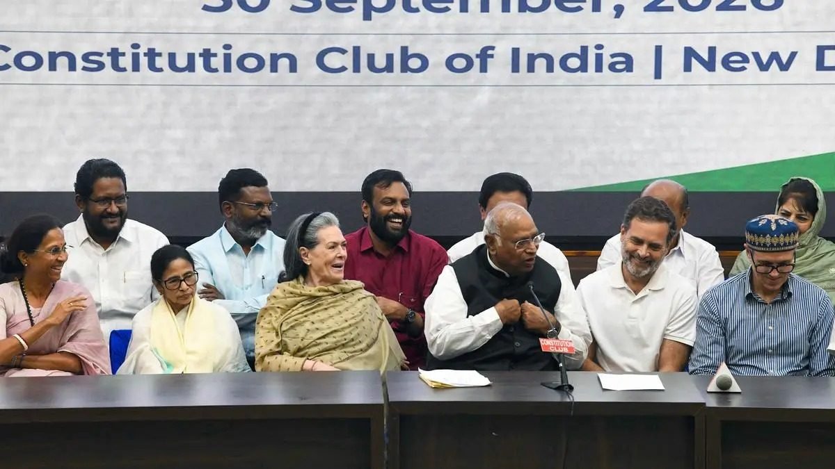 ৩০ অক্টোবৰত CEC জ্ঞানেশ কুমাৰৰ বিৰুদ্ধে প্ৰতীকী প্ৰতিবাদ, প্ৰস্তুতি সম্পূৰ্ণ INDIA মিত্ৰজোঁটৰ